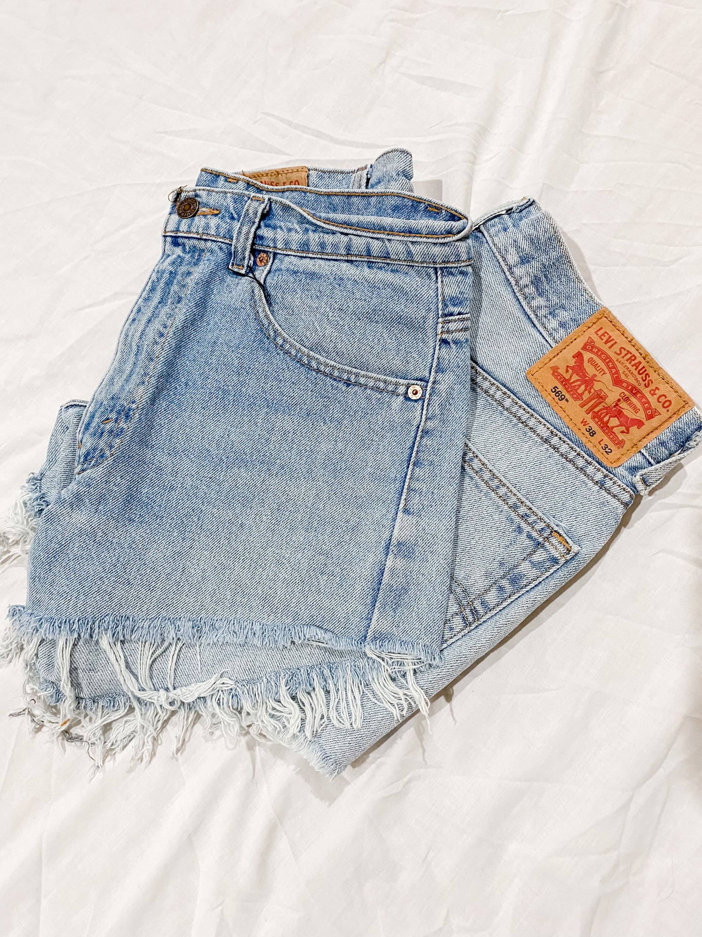 High rise Levi cutoffs - Original